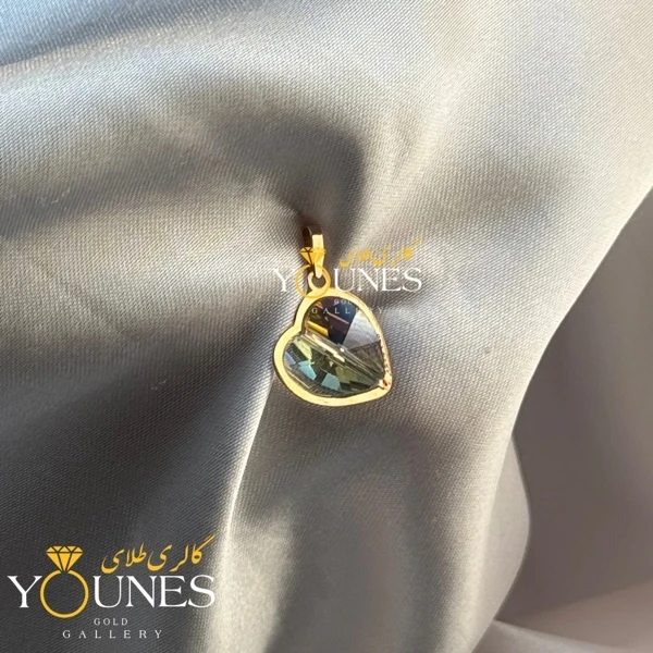 تصویر دوم آویز طلا سواروسکی قلبی آبی روشن